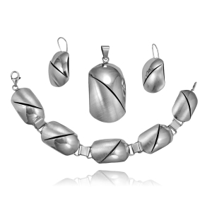 Srebrny Satynowany Komplet - Konkretny i Efektowny