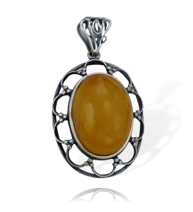 Srebrny Efektowny Wisior Medalion z Bursztynem w Srebrnej Ażurowej Oprawie