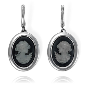 Piękne Srebrne Kolczyki Kamea Rzeźbiona w Masie Perłowej !