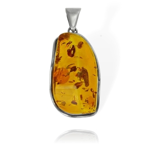 Piękny Srebrny Wisior, Wisiorek z Bursztynem